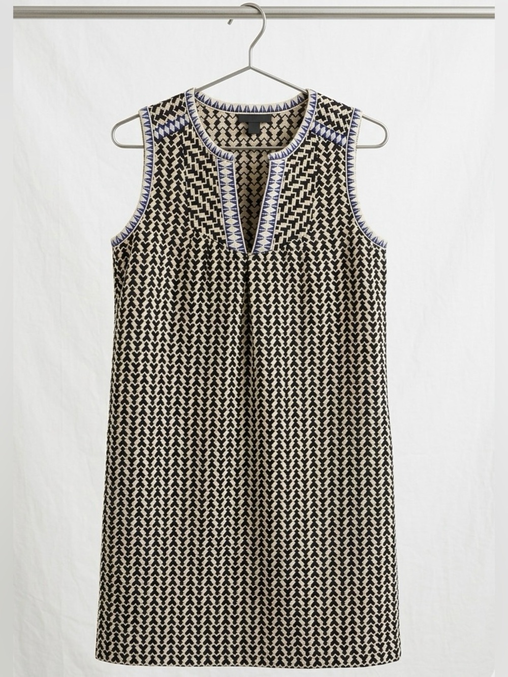 J. Crew Black and Cream Sleeveless Geometric Arrow Shift Dress size 4 - wedding